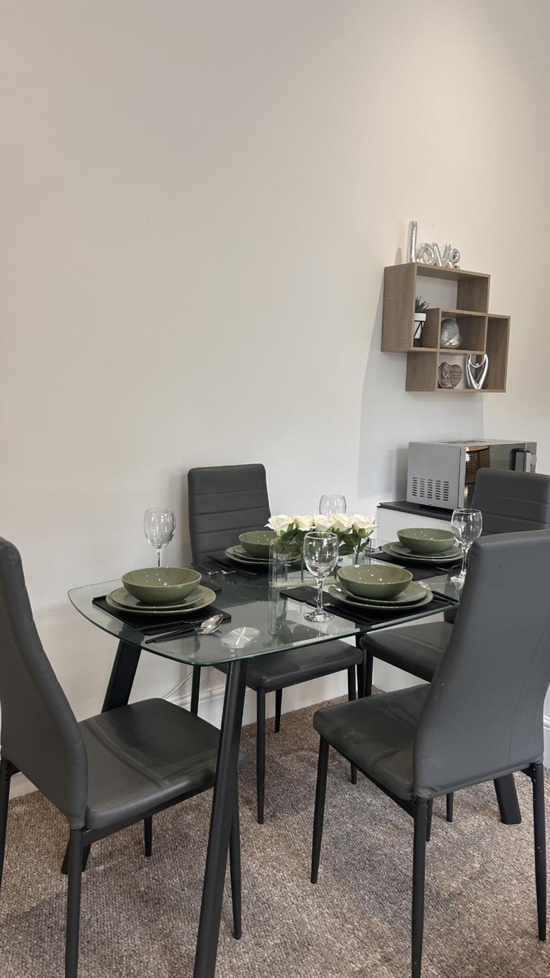 Cozy 1-Bedroom Apartment In The Heart Of Barnsley Town Centre 外观 照片